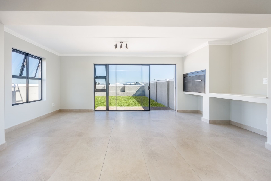 To Let 3 Bedroom Property for Rent in Brackenfell South Western Cape